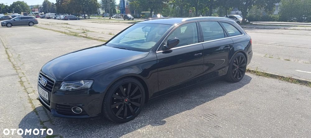 Audi A4 Avant - 1