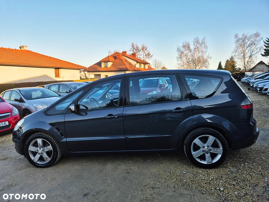 Ford S-Max 2.0 FF Titanium - 25