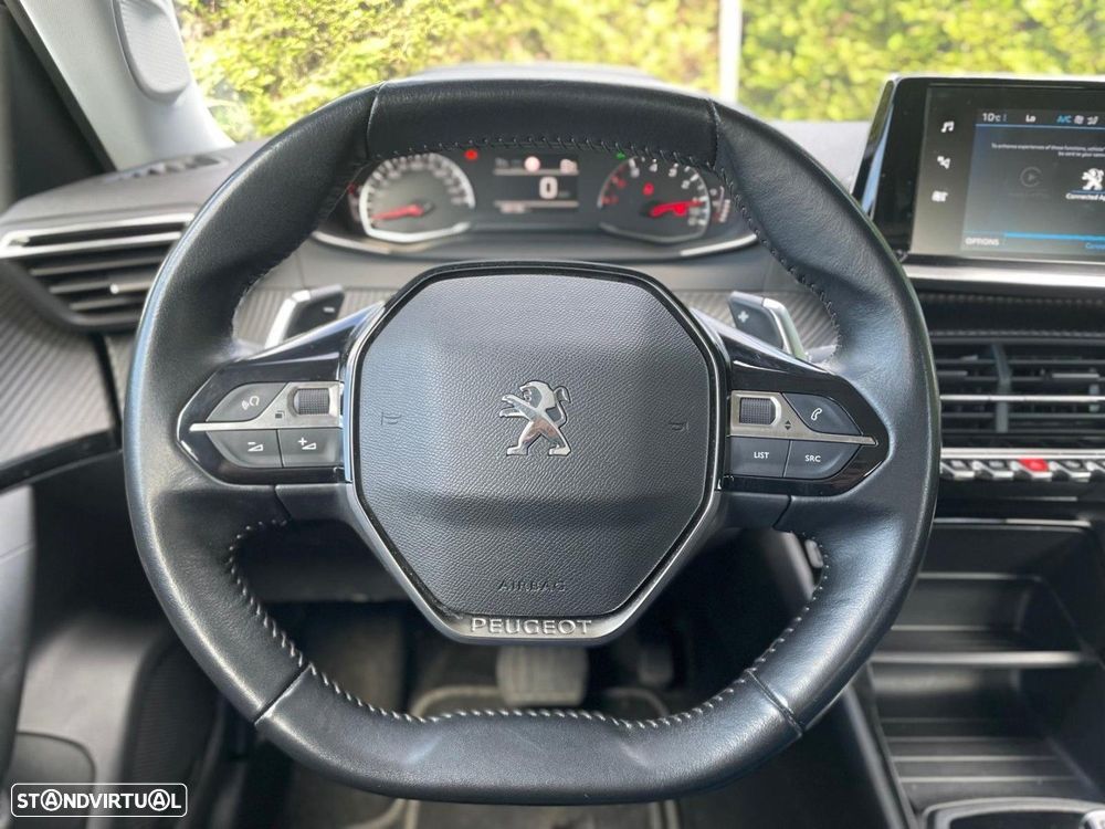 Peugeot 2008 1.2 PureTech Active Pack EAT8 - 10