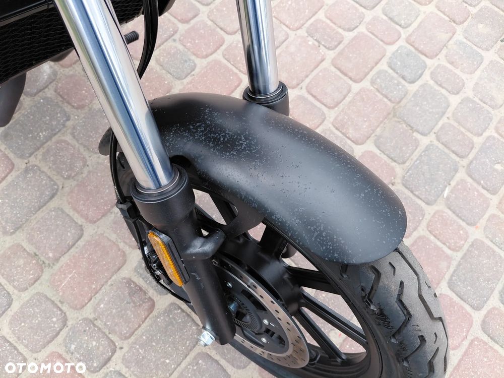 QJMOTOR SRV 125 - 16