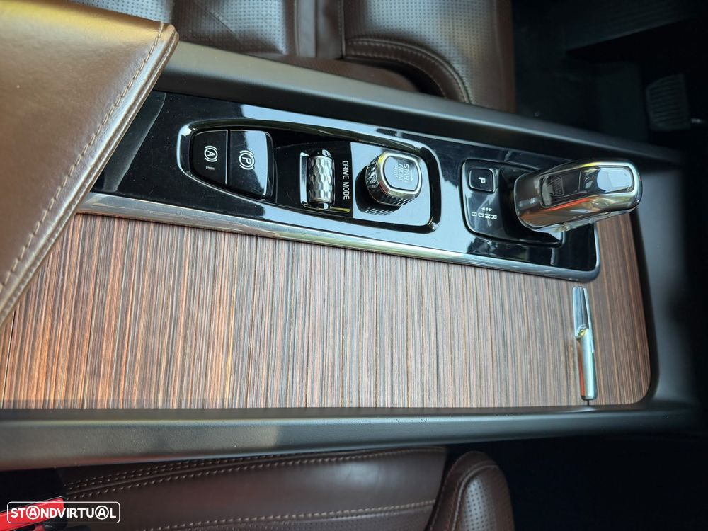Volvo XC 60 - 12