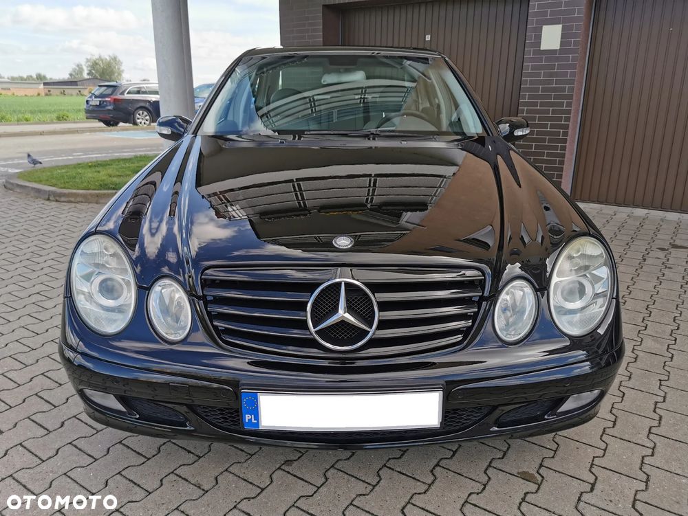 Mercedes-Benz Klasa E 240 Avantgarde - 28
