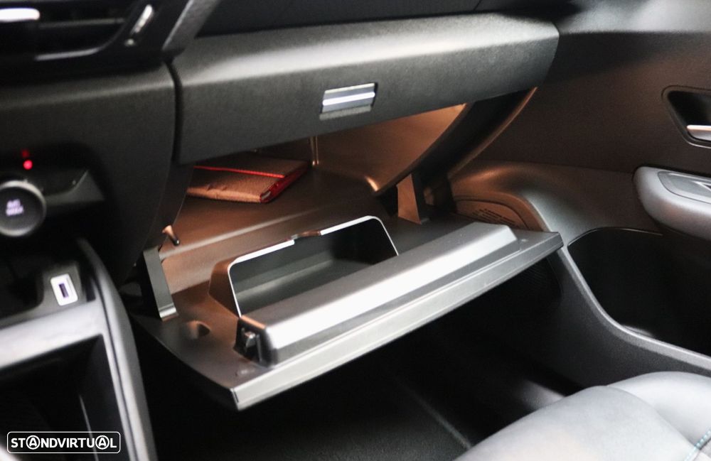 Citroën C4 1.5 BlueHDi Feel Pack - 32