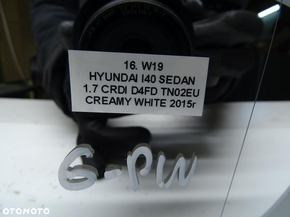 LUSTERKO PRAWE PRAWY PRZÓD CREAMY WHITE HYUNDAI I40 6-PIN - 11