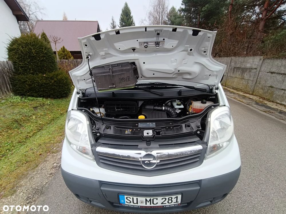 Opel Vivaro - 27