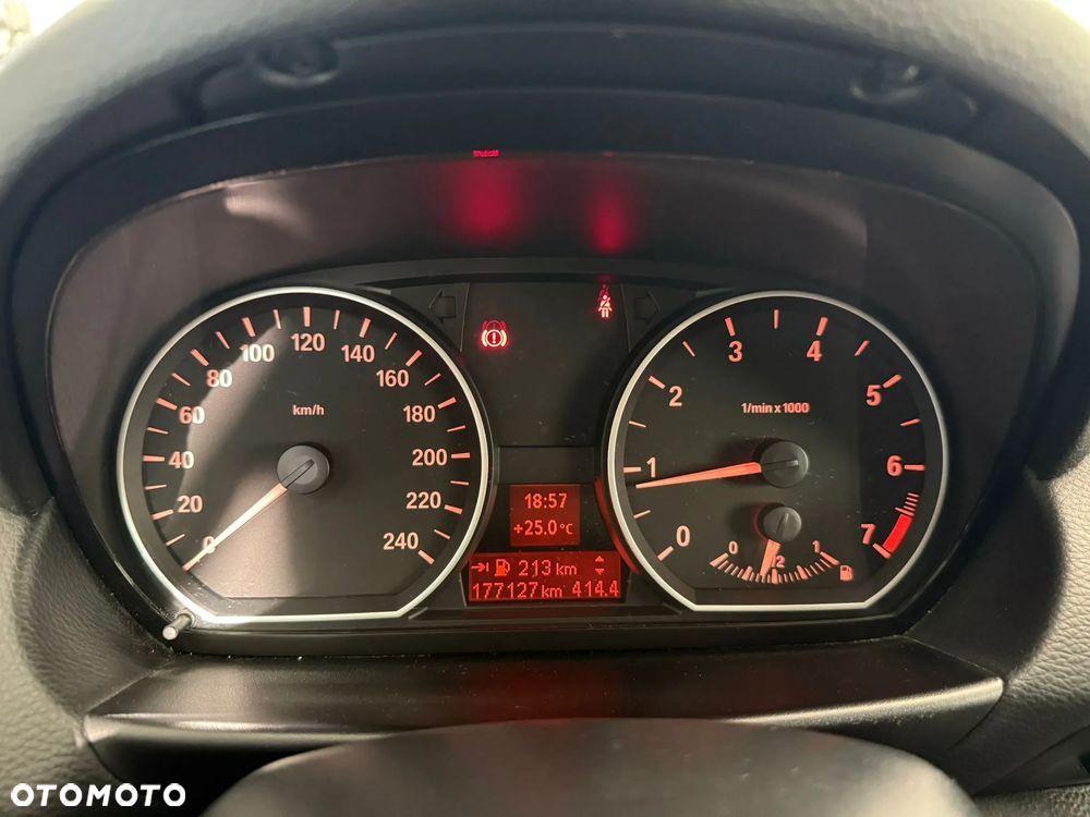 BMW Seria 1 116i Edition Sport - 15