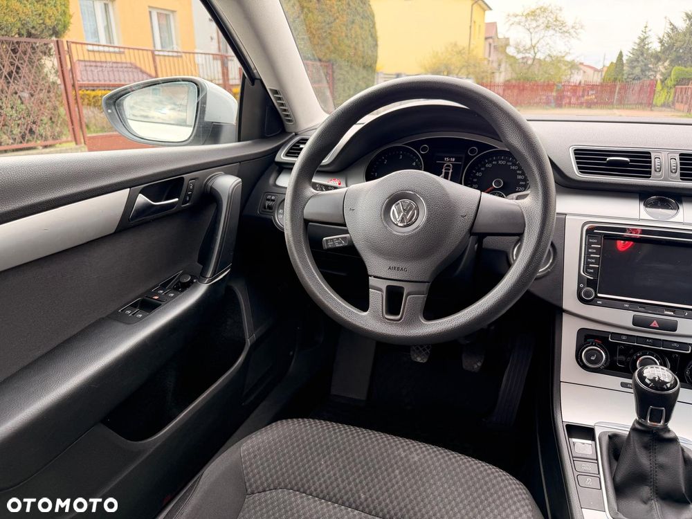 Volkswagen Passat 2.0 TDI Comfortline CityLine - 6