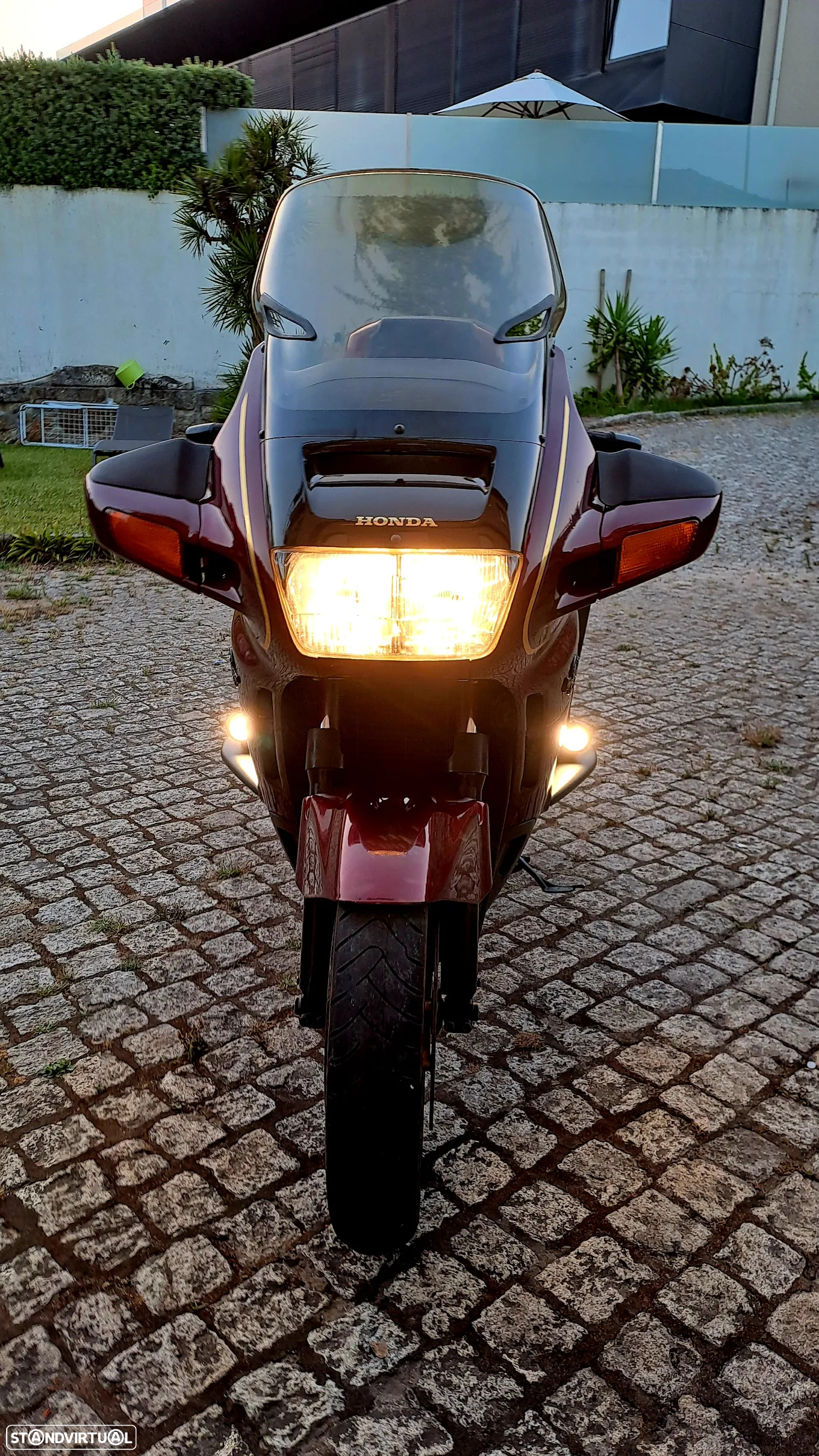 Honda Pan European ST 1100 - 6