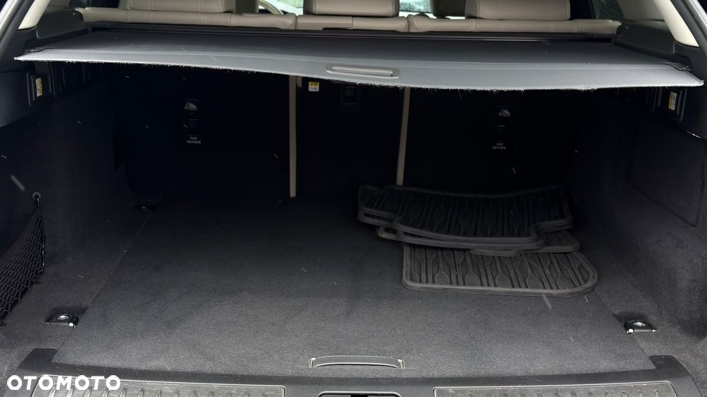 Land Rover Range Rover Velar 2.0 D200 mHEV S - 14