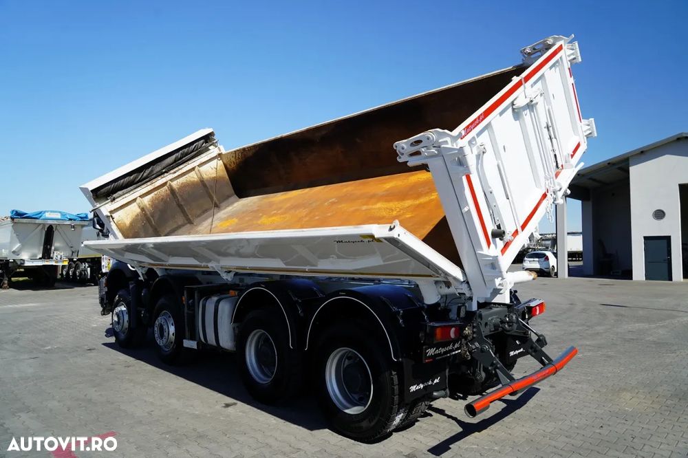 Mercedes-Benz AROCS 3243 / 8x4 / BASCULĂ DUBLU 6,1 M / LOCUL POSTAL HIDRODOXY / BORDMATIC / AUTOMATĂ / ANVELOPE 100% / EURO 6 / - 8