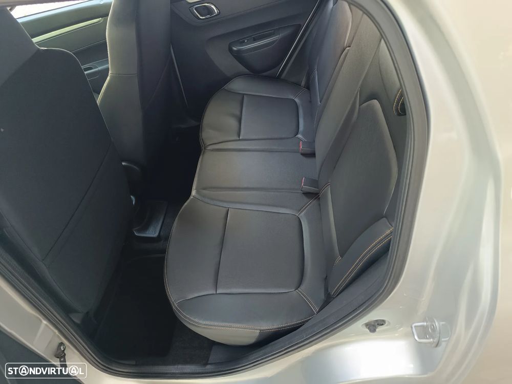 Dacia Spring Comfort Plus - 17