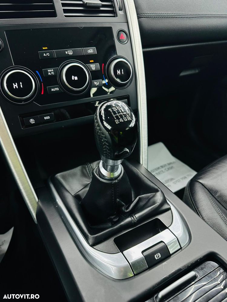 Land Rover Discovery Sport 2.0 l TD4 SE - 30