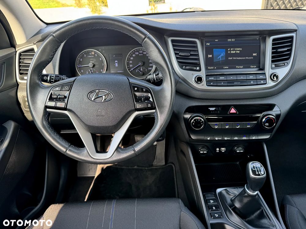 Hyundai Tucson blue 1.6 GDi 2WD Intro Edition - 13