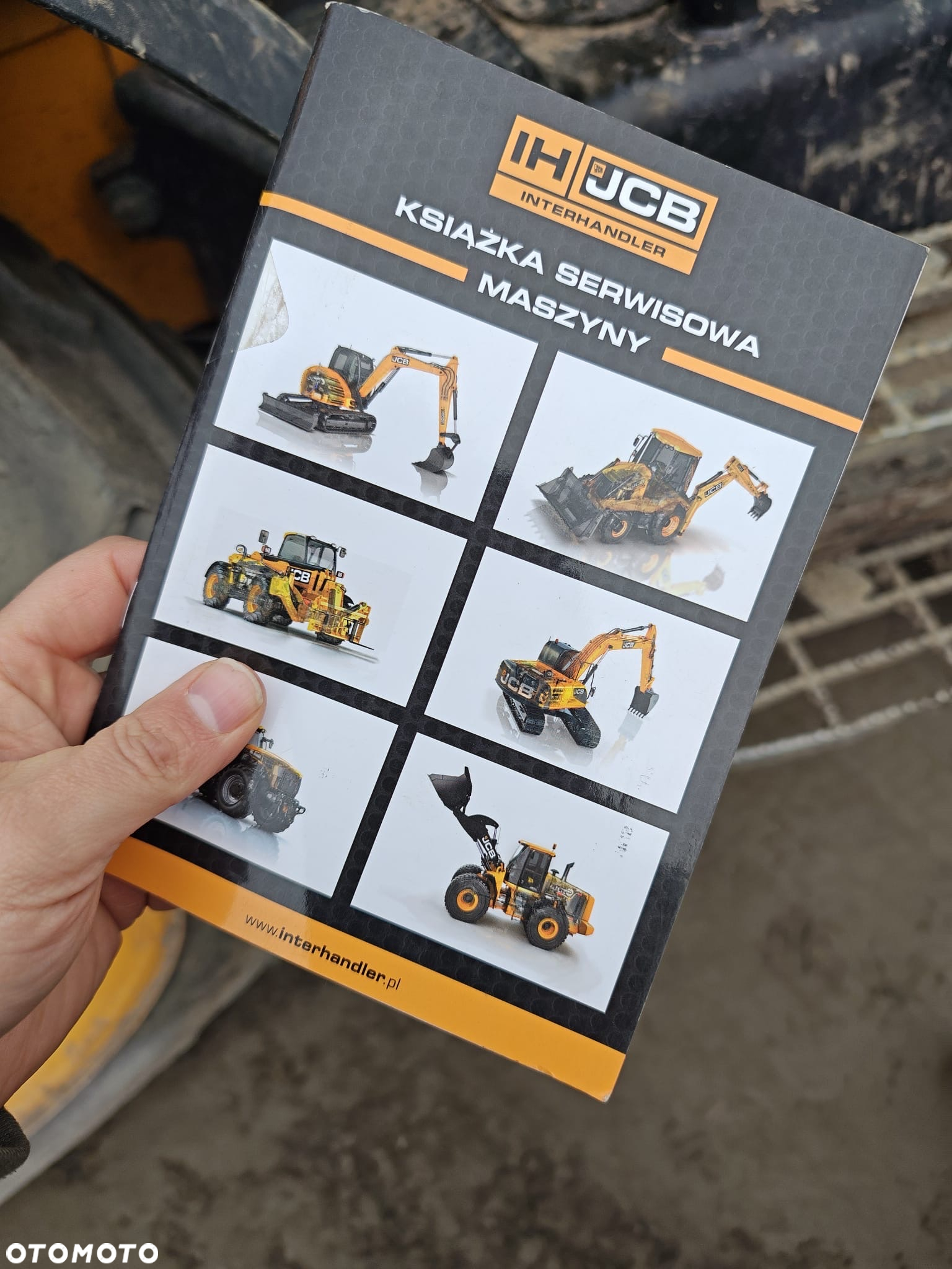 JCB 4CX - 16