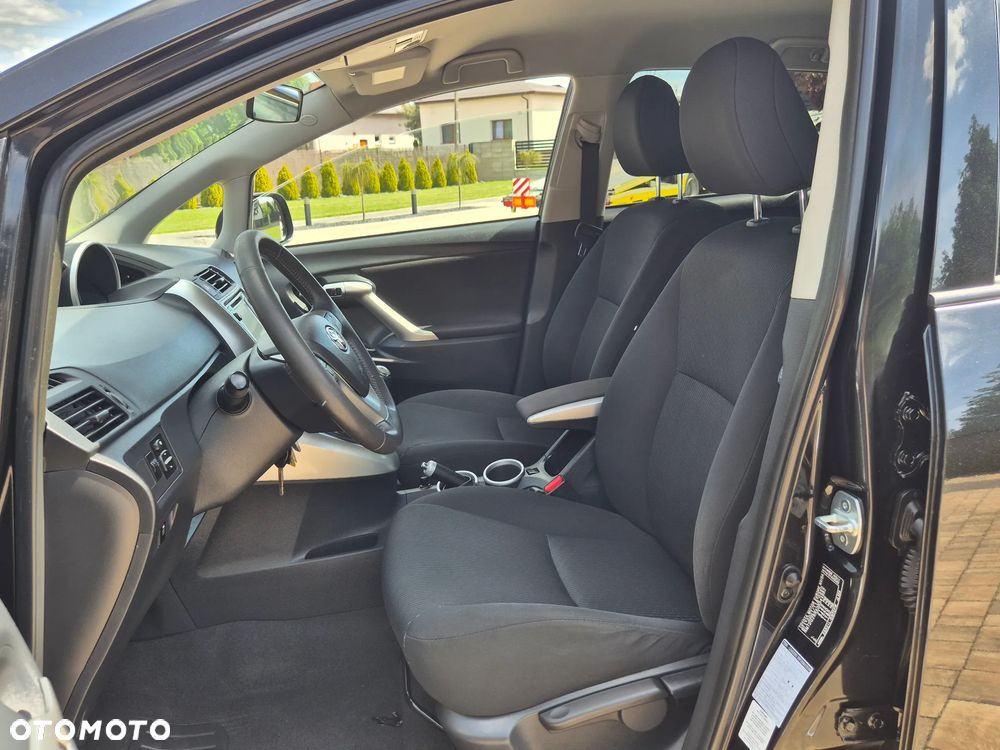 Toyota Verso 1.8 7-Sitzer Executive - 15