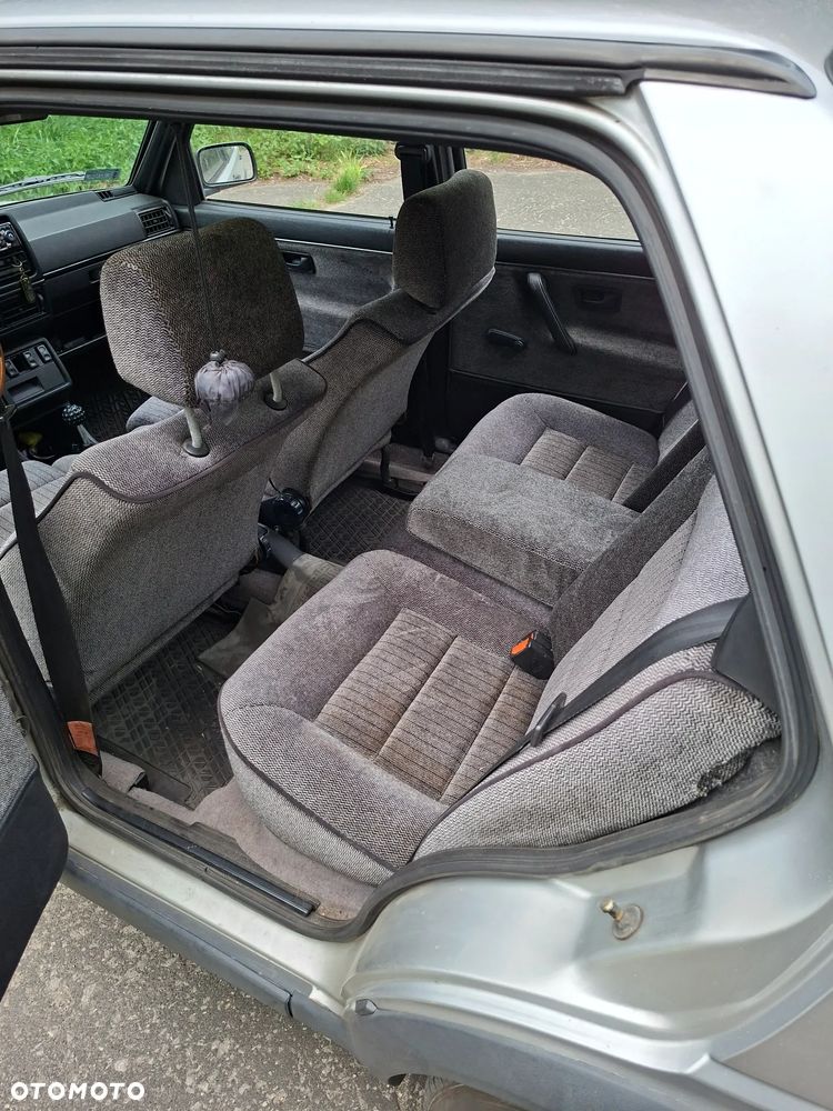 Volkswagen Jetta 1.8 GT - 9