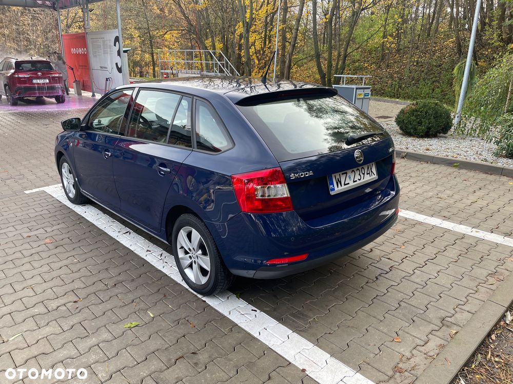 Skoda RAPID 1.6 TDI DPF Ambition Max - 3