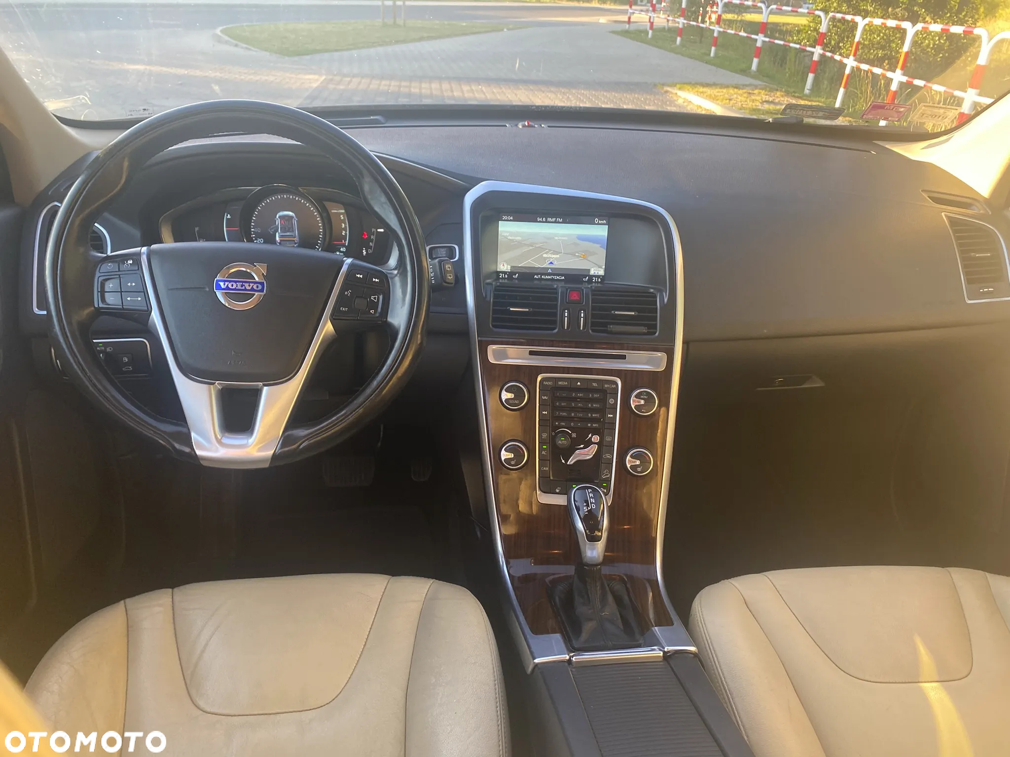Volvo XC 60 D5 AWD Summum - 6