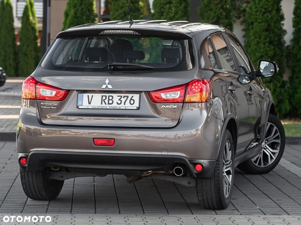 Mitsubishi ASX - 12