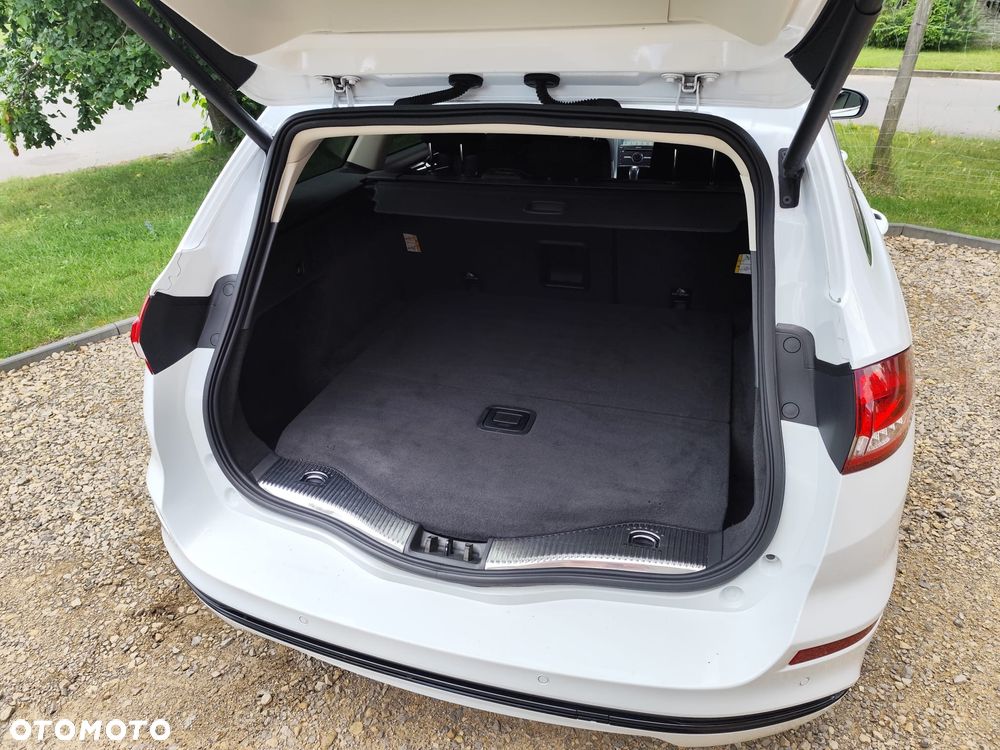 Ford Mondeo - 31