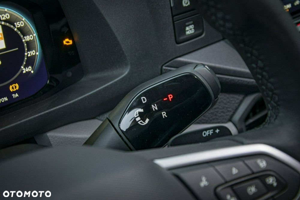 Volkswagen Crafter - 12