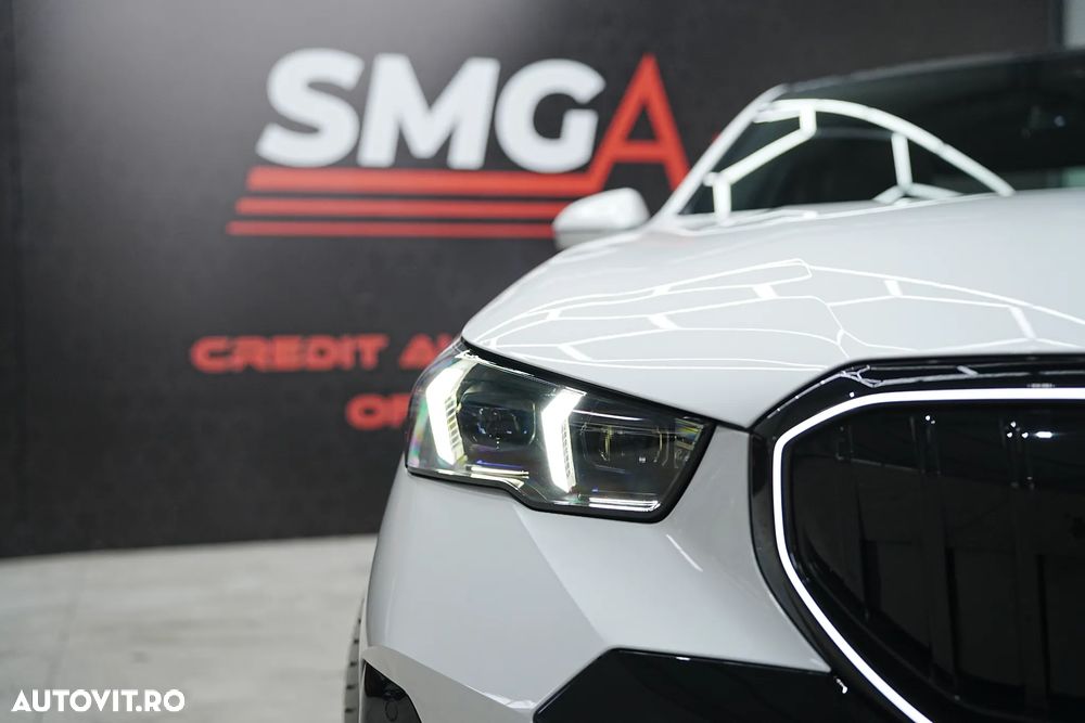 BMW Seria 5 520d xDrive AT MHEV - 36