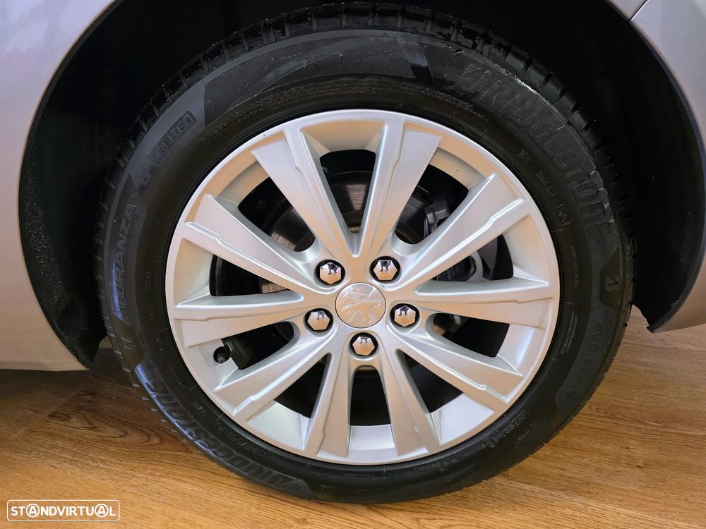 Peugeot 308 SW 1.6 BlueHDi Style - 25