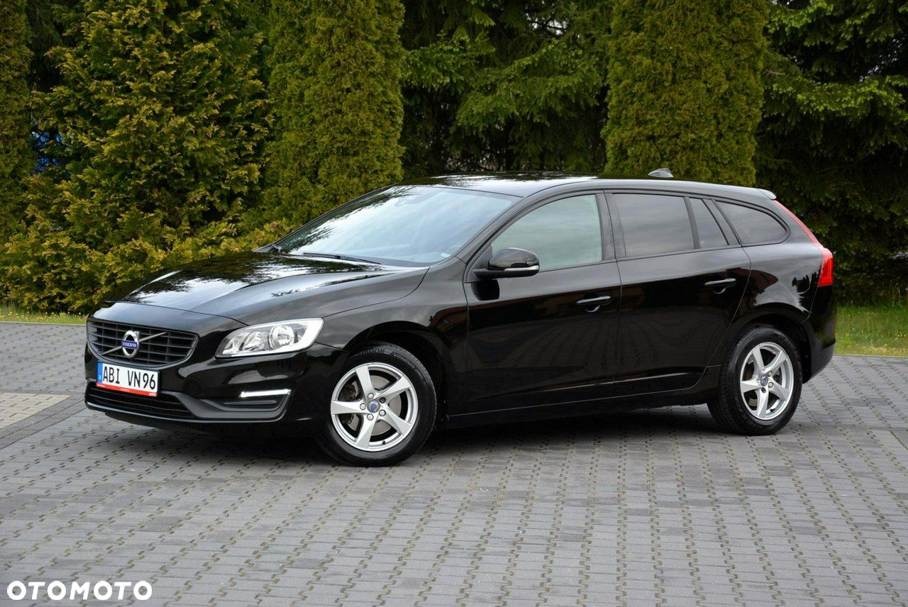 Volvo V60 D4 Geartronic Momentum Pro - 3