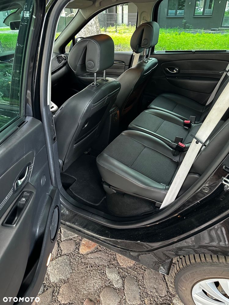 Renault Scenic - 9
