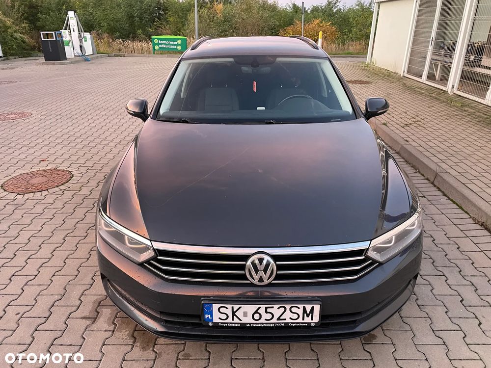 Volkswagen Passat 1.6 TDI BMT Trendline - 17