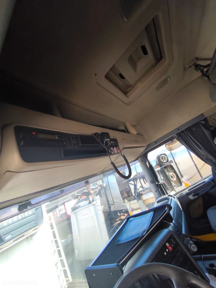 SCANIA R HIGHLINE 2005 NA CZĘŚCI - 4