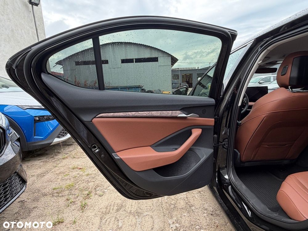 Skoda Superb 2.0 TSI L&K DSG - 13