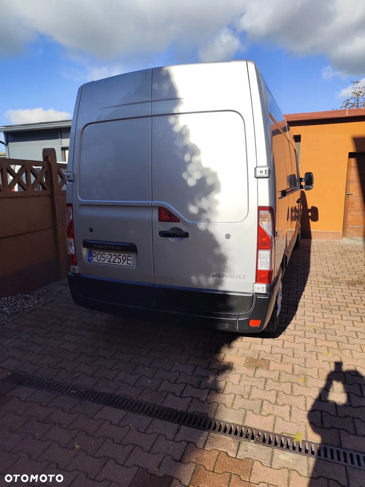 Renault Master III - 18