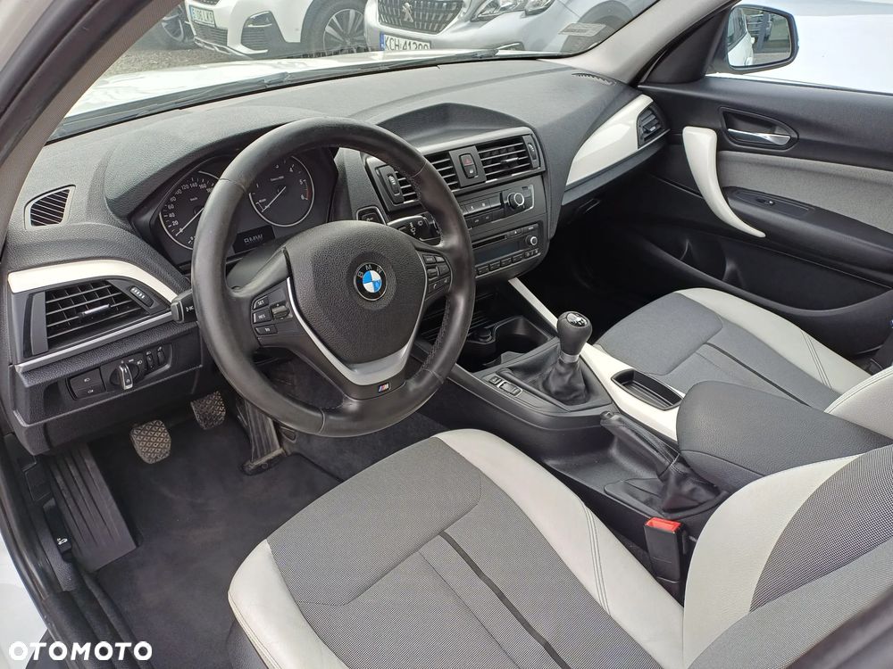 BMW Seria 1 116d EfficientDynamics Edition Sport Line - 13