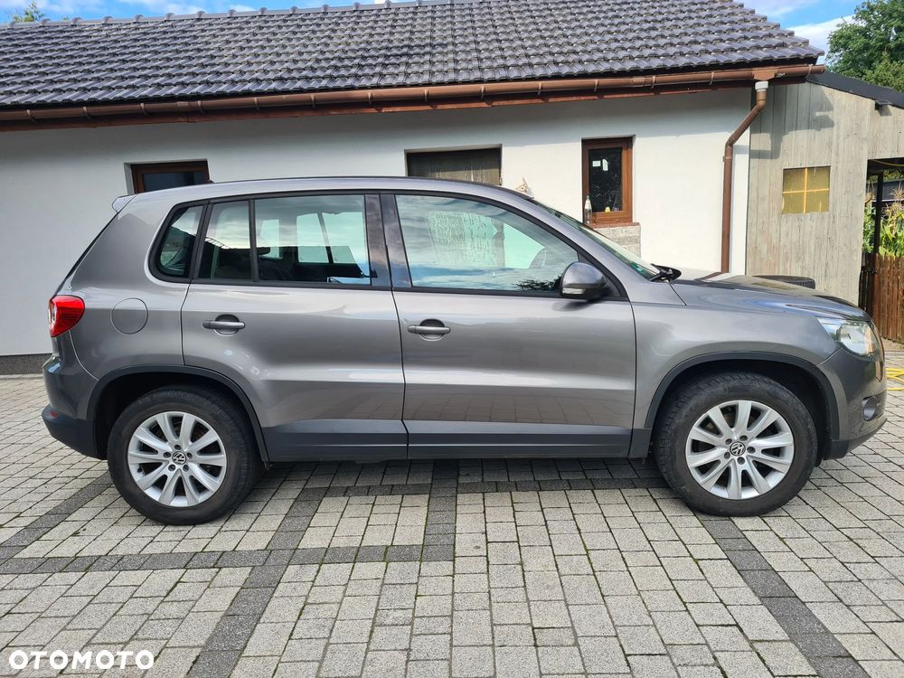 Volkswagen Tiguan 2.0 TDI DPF BlueMotion Technology Trend & Fun - 7