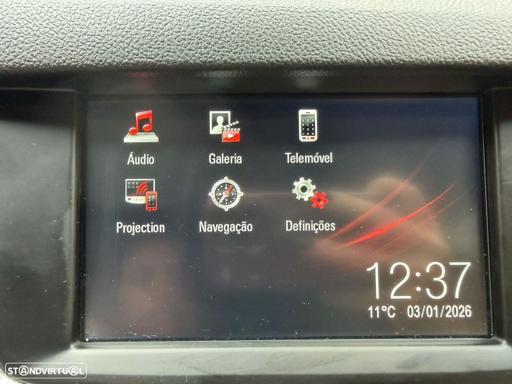 Opel Astra Sports Tourer - 25