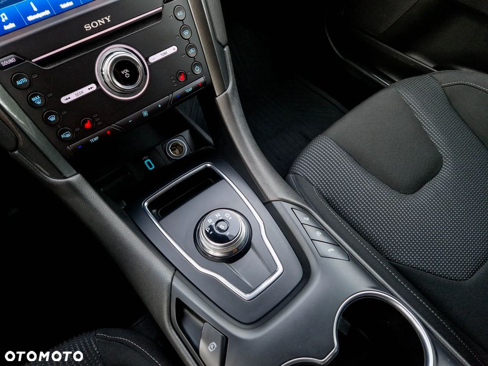 Ford Mondeo 2.0 EcoBlue Titanium - 10