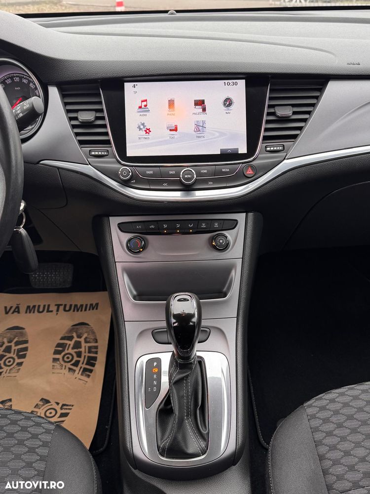 Opel Astra 1.6 D Automatik Start/Stop Dynamic - 11