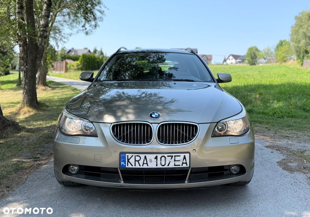 BMW Seria 5 525i - 3