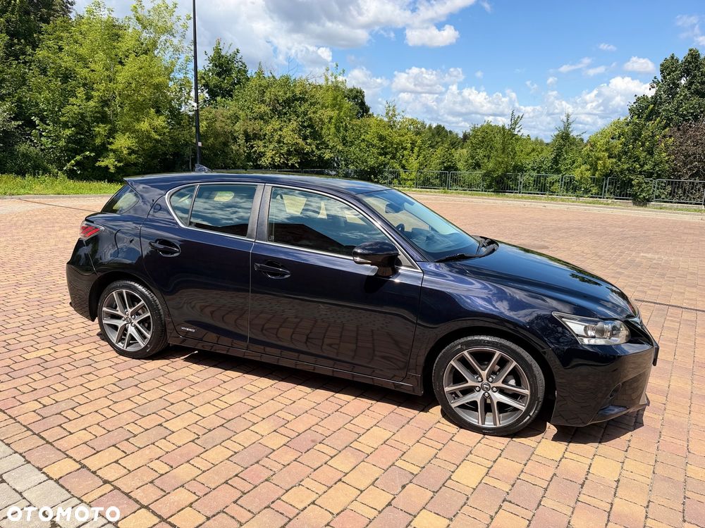 Lexus CT 200h Business - 3