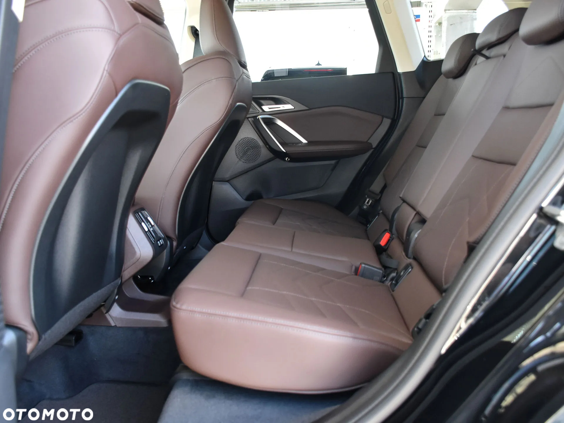 BMW X1 sDrive18i xLine - 16