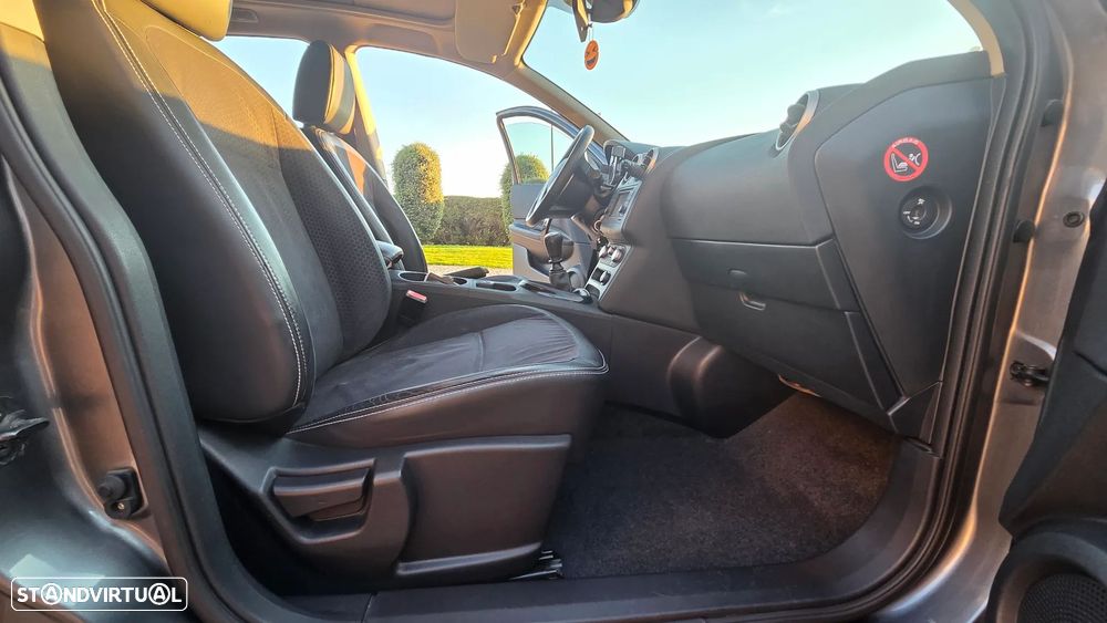 Nissan Qashqai 1.6 dCi Tekna Premium 18 360 S&S - 15