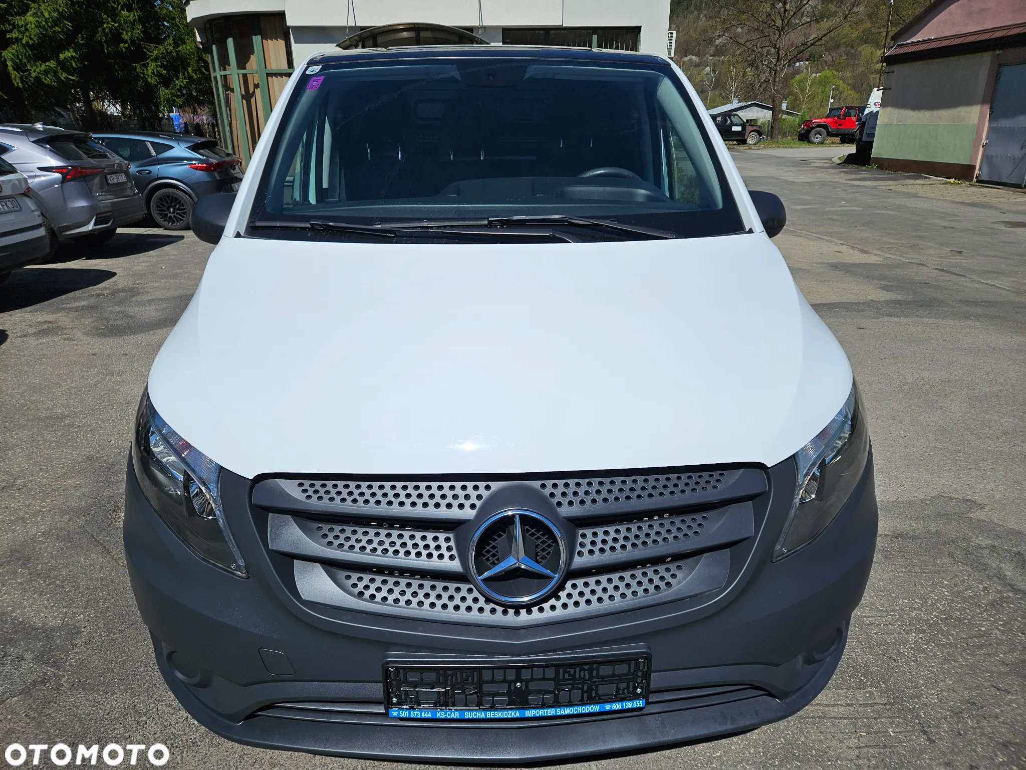 Mercedes-Benz VITO 4X4 LONG KLIMA AUTOMAT REJ.02 2021 3OSOBOWY CIEŻAROWY - 8