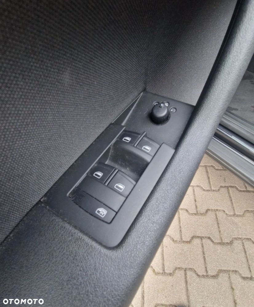 Audi A3 Sportback 1.6 Attraction - 11