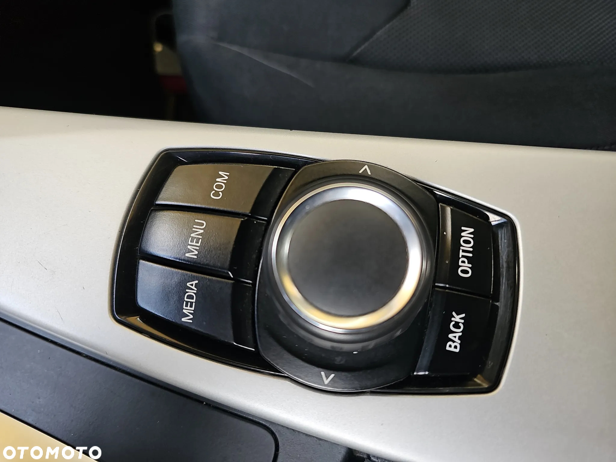 BMW Seria 3 318d Advantage - 30