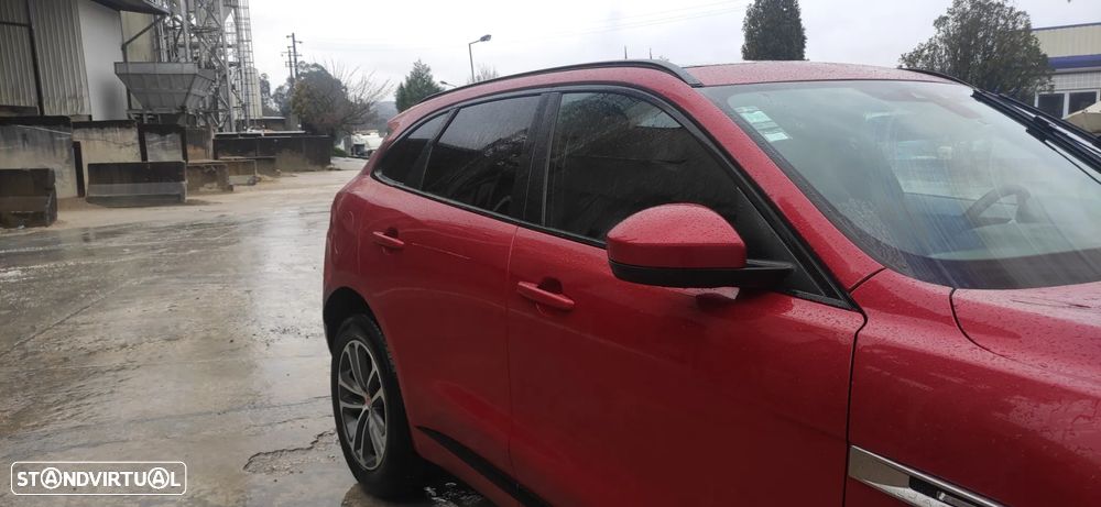 Jaguar F-Pace 2.0 i4D R-Sport - 3