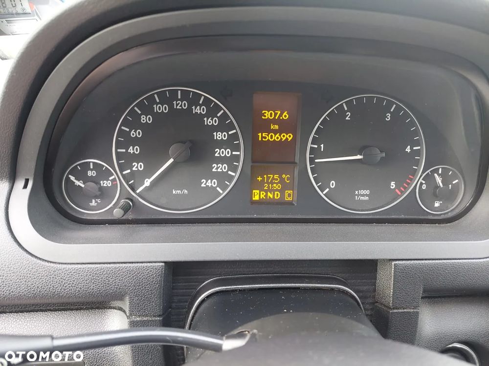Mercedes-Benz Klasa A 180 CDI Autotronic Avantgarde DPF - 13