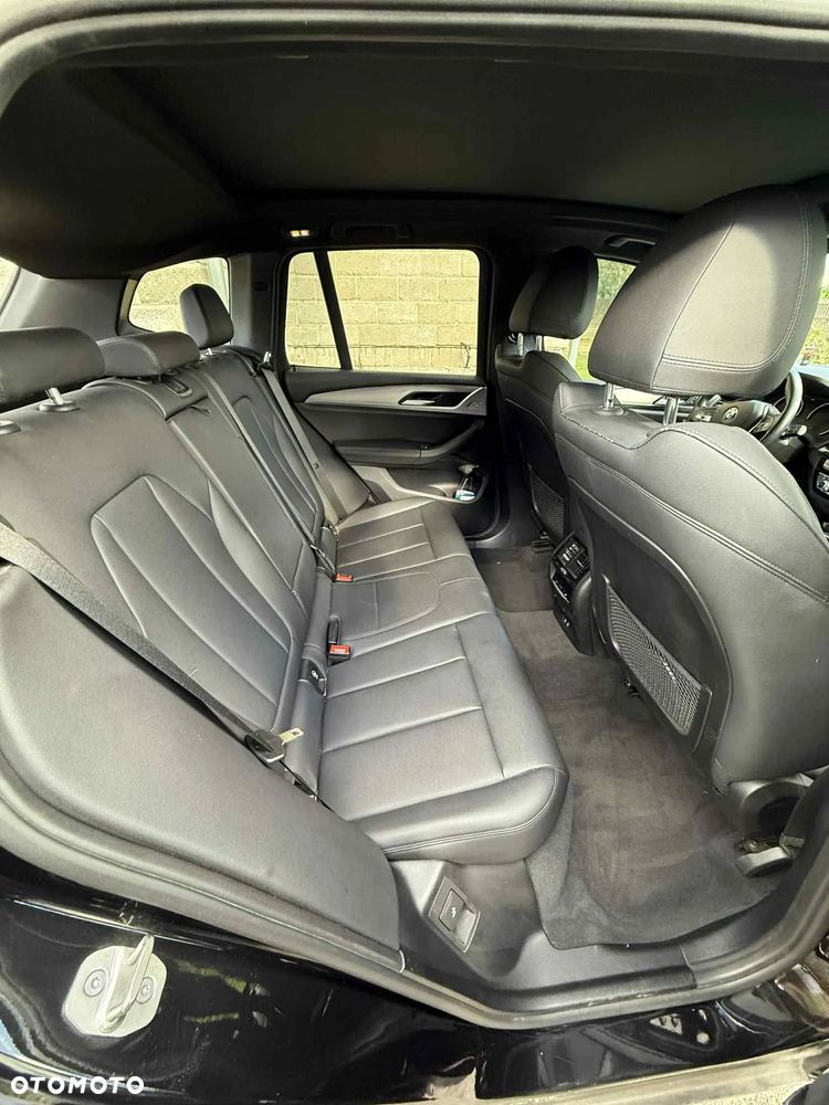 BMW X3 - 11
