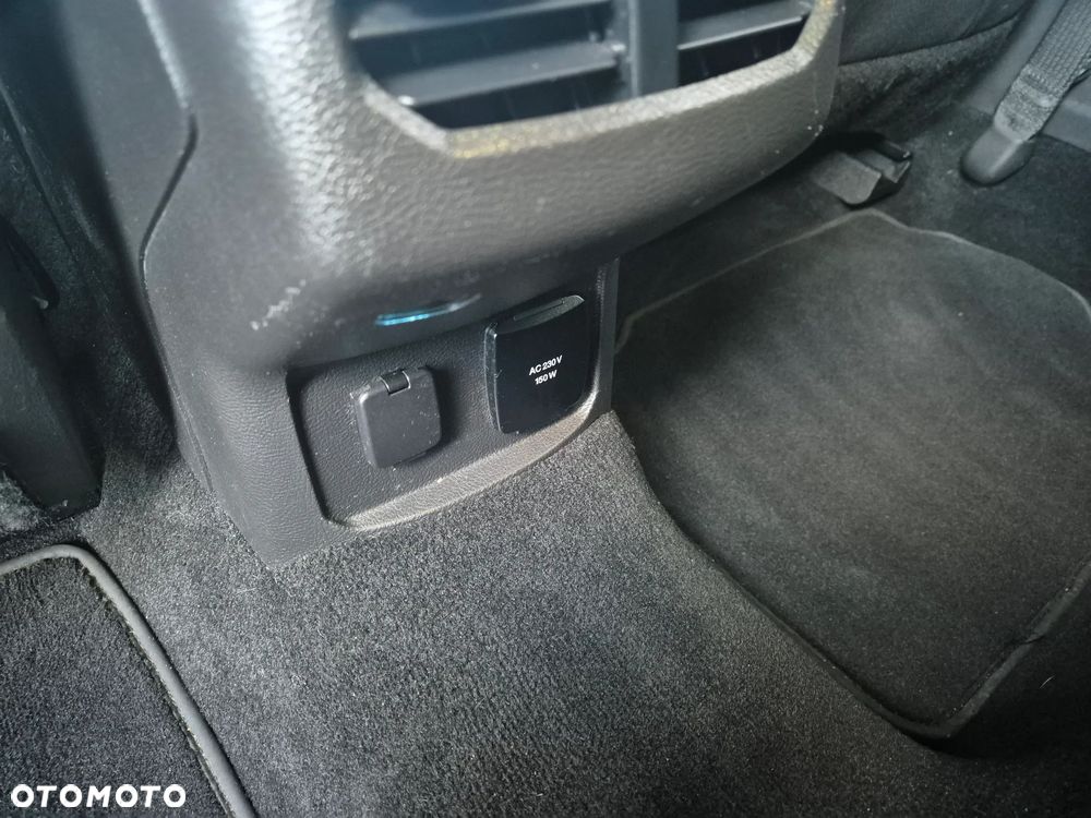 Ford Mondeo 2.0 TDCi Titanium PowerShift - 27
