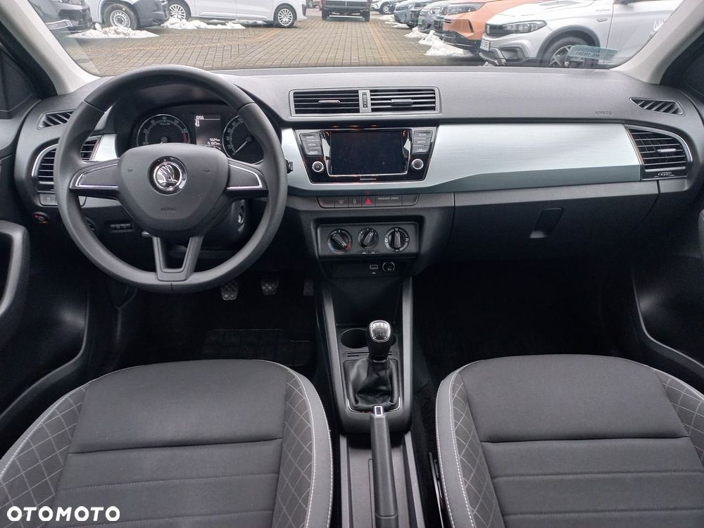 Skoda Fabia 1.0 Ambition - 11